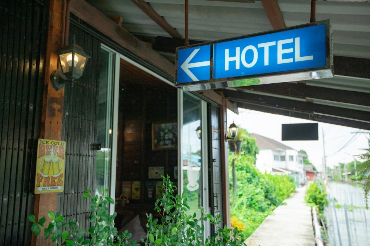 Reuan Vilawan Hotel Ratchaburi Kültér fotó