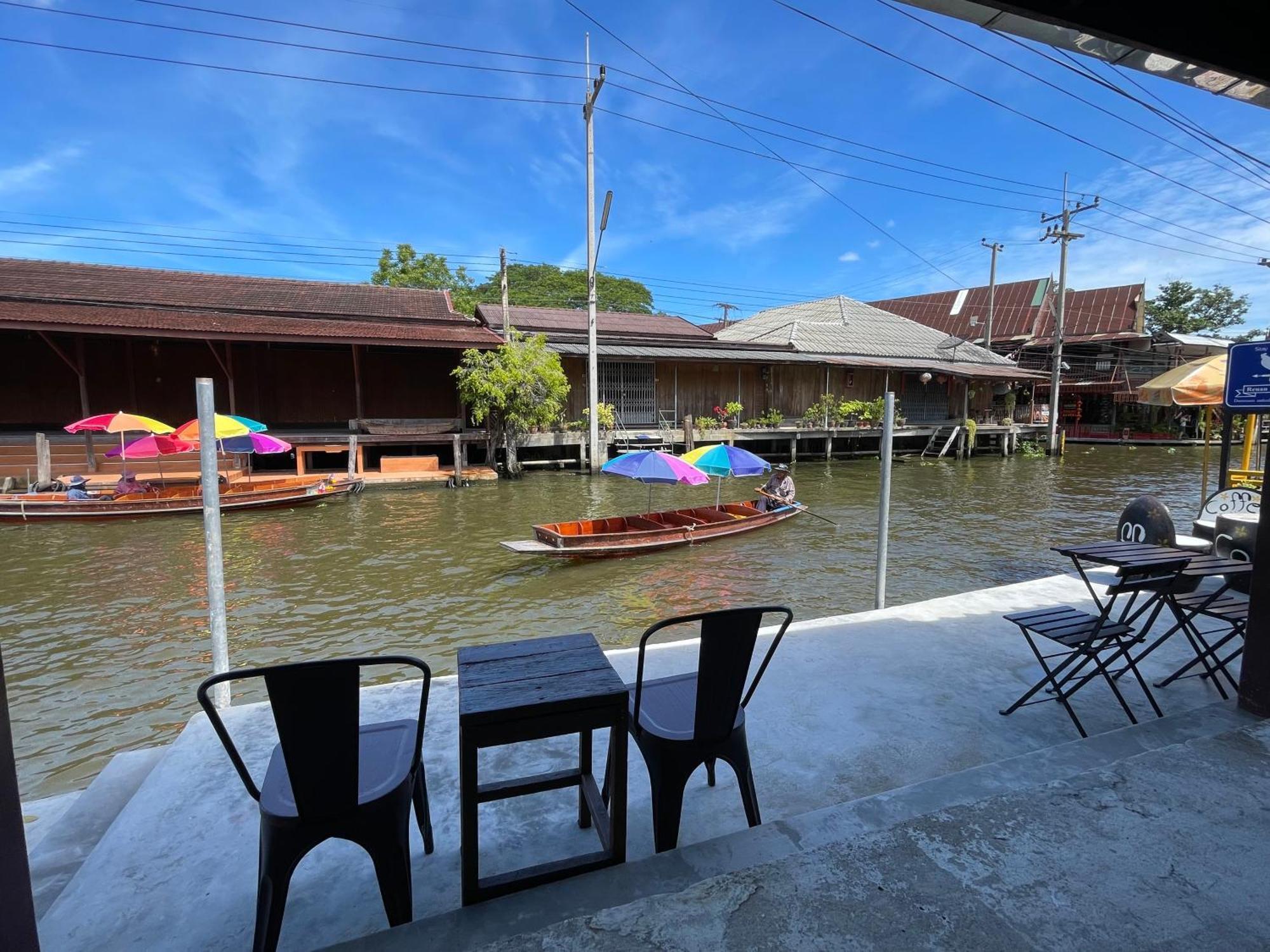 Reuan Vilawan Hotel Ratchaburi Kültér fotó