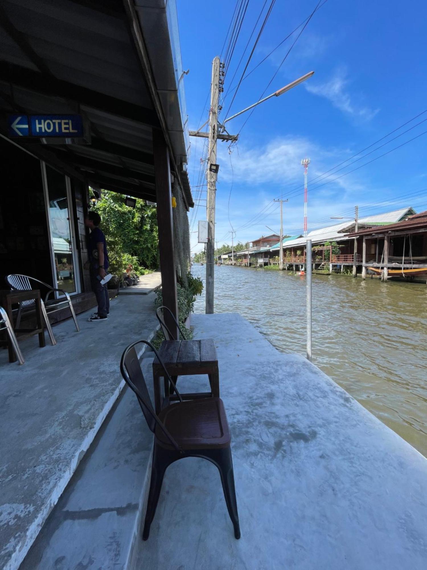 Reuan Vilawan Hotel Ratchaburi Kültér fotó